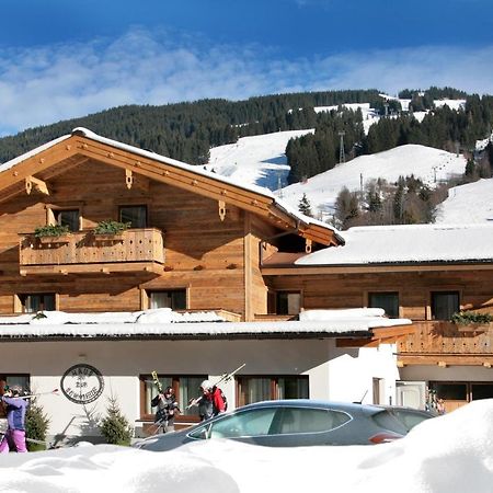 Intown Apartment Schmiede Saalbach-Hinterglemm Zewnętrze zdjęcie